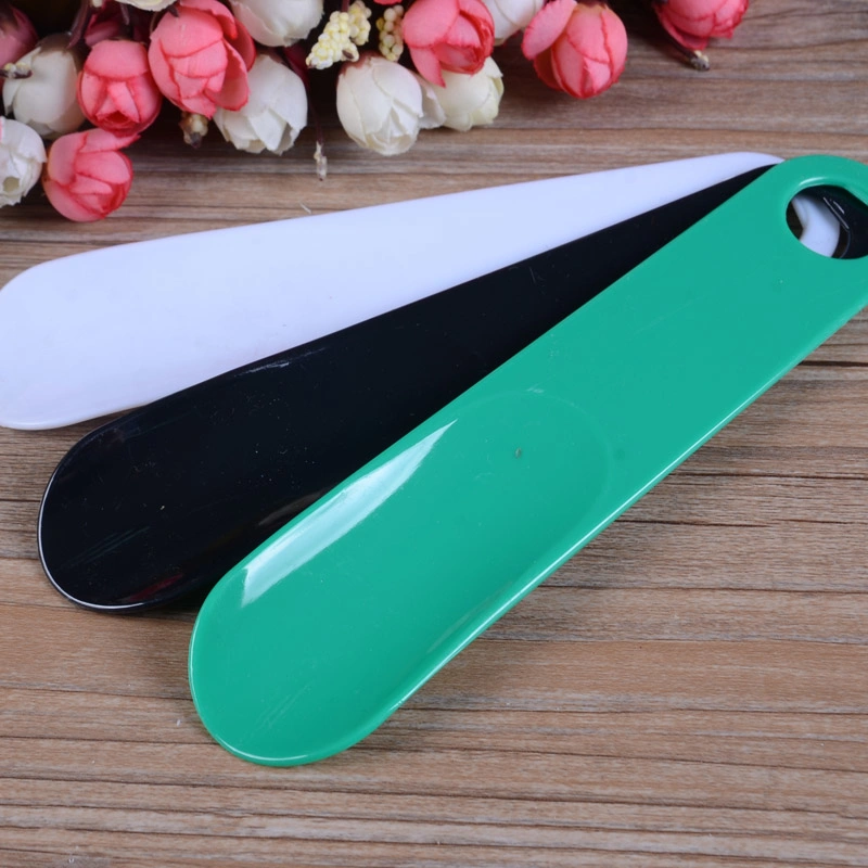 Small Hotel Shoehorn Hotel Amenities /Supply / Customized Personalized Plastic Shoehorn with Logo